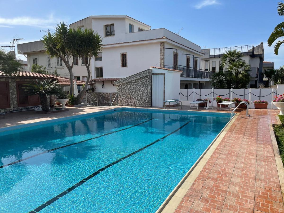 Casa Vacanze Villa Grace Villagrazia Di Carini Dış mekan fotoğraf