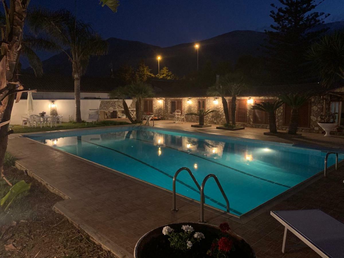 Casa Vacanze Villa Grace Villagrazia Di Carini Dış mekan fotoğraf